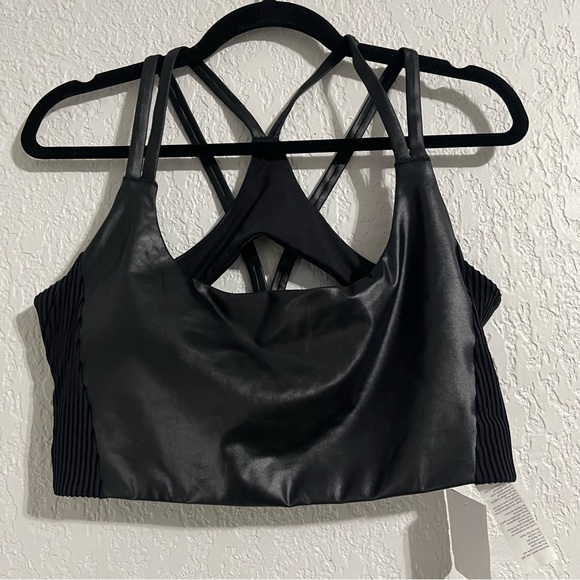 Fabletics Principal low Impact Shine Bra Size XL - Picture 6 of 11